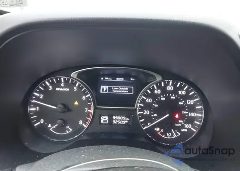 2014 Nissan Pathfinder Sv z USA, uszkodzony, nr VIN 5N1AR2MM2EC609319